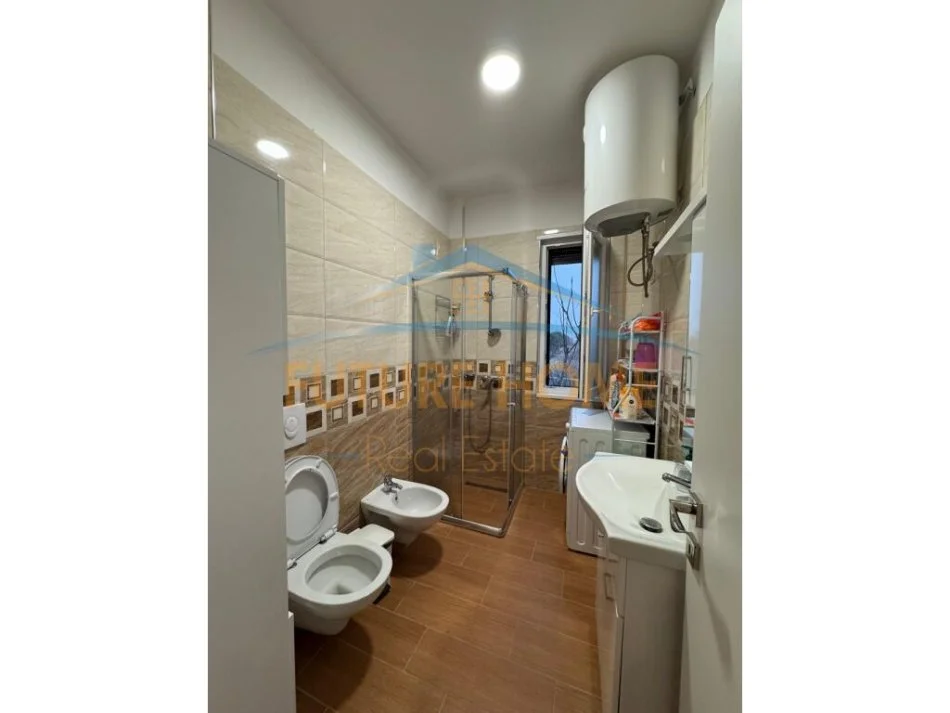 Durres, shitet apartament 1+1+Ballkon Kati 0, 116 m² 210.000 € (Vala Mar, Gjiri i Lalëzit)