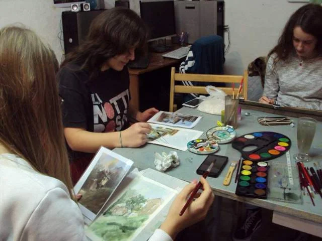 Tirane,  kurse AKUARELI dhe teknikat e tij