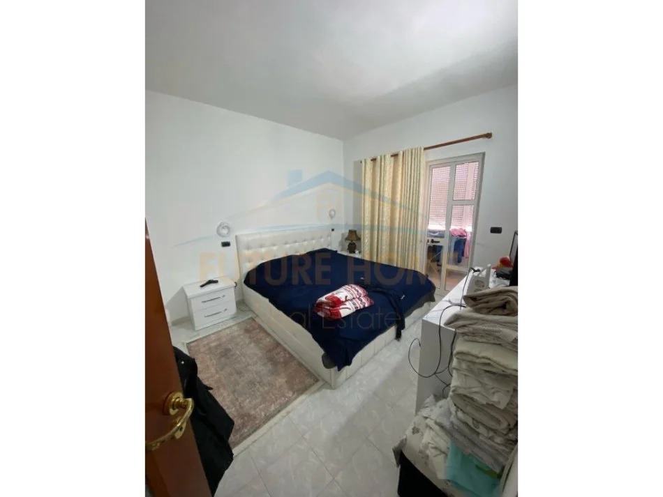Durres, shitet apartament 2+1+Ballkon Kati 4, 86 m² 90.000 € (lagja 18)