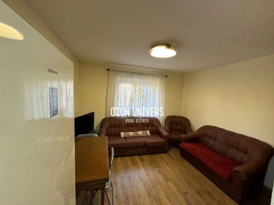 Tirane, jepet me qera apartament 2+1 Kati 2, 70 m² 600 € (Rruga E Elbasanit)