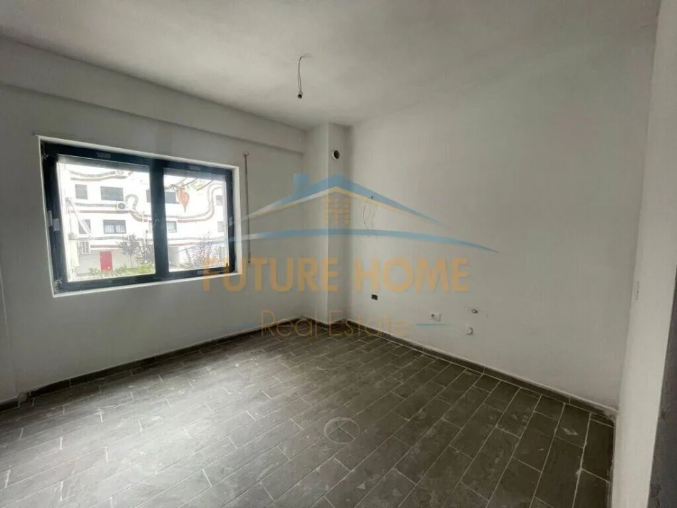 Tirane, shitet apartament 2+1+Aneks Kati 2, 91 m² 160.000 € (Kodra e Diellit)