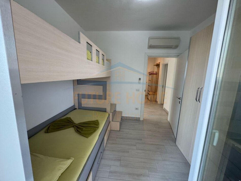 Durres, shitet apartament 2+1 Kati 3, 74 m² 