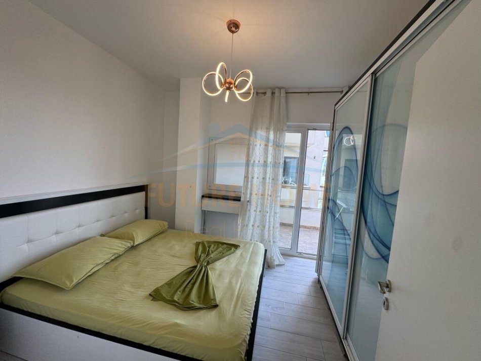Durres, shitet apartament 2+1 Kati 3, 74 m² 