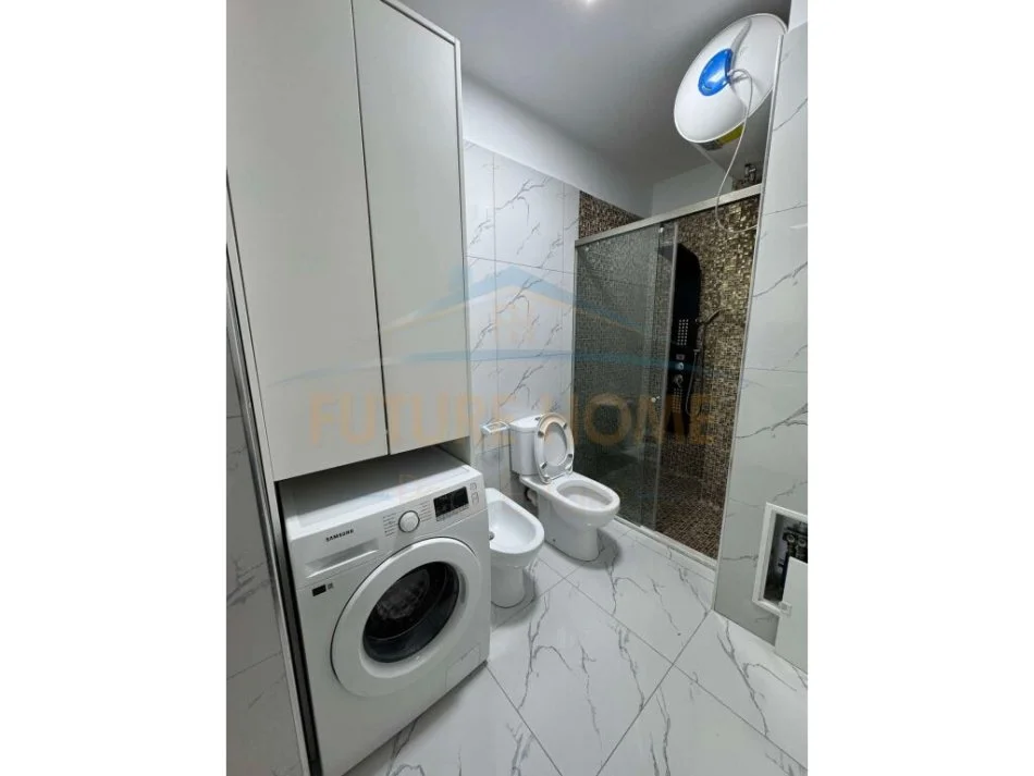 Tirane, shitet apartament 2+1 Kati 5, 88 m² 248.000 € (Zogu i Zi)