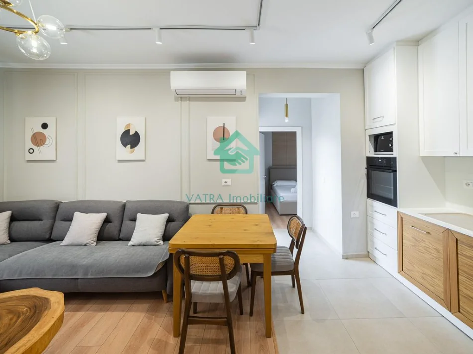 Tirane, shitet apartament 2+1 Kati 3, 70 m² 220.000 € 