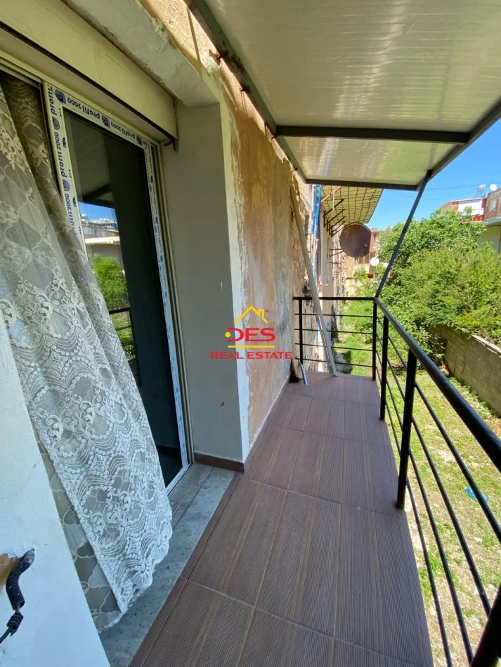 Vlore, shitet apartament 1+1+Ballkon Kati 2, 50 m² 68.000 € (Rruga Mustafa Bello)