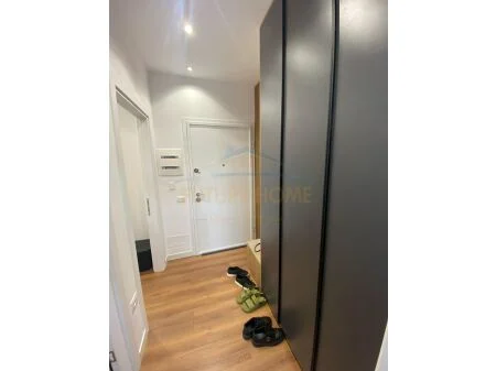 Qera, Apartament 1+1+Post Parkimi, Kompleksi Arlis, Rruga e Dibres, Tiranë. AREA49850