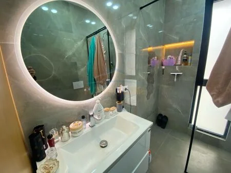 Qera, Apartament 1+1+Post Parkimi, Kompleksi Arlis, Rruga e Dibres, Tiranë. AREA49850