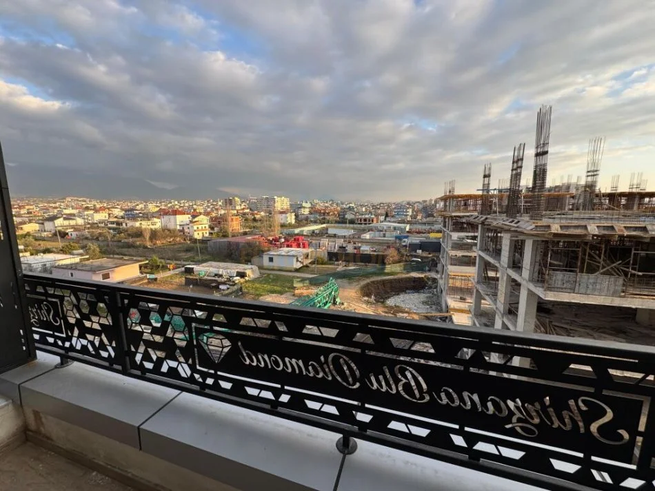 Tirane, shitet apartament 1+1 Kati 4, 64 m² 62.400 € (kamez)