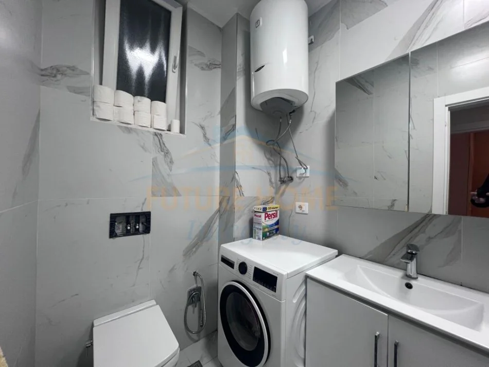 Tirane, shitet apartament 2+1+Ballkon Kati 7, 91 m² 153.000 € (Rruga Hamdi Pepa)