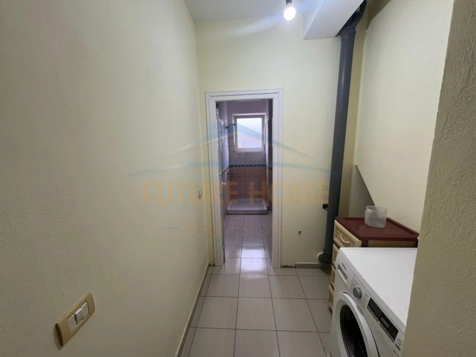 Tirane, jepet me qera apartament 2+1 Kati 4, 154 m² 500 € (Rruga siri kodra)