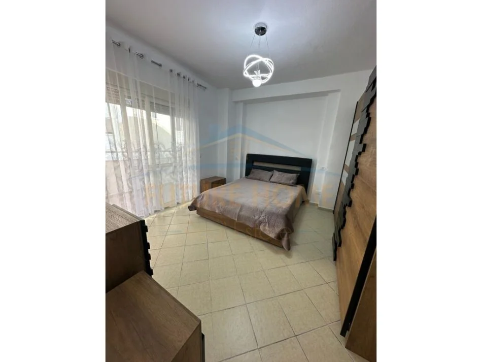 Durres, shitet apartament 1+1+Ballkon Kati 3, 70 m² 145.000 € (Shkembi i Kavajes, Durres)