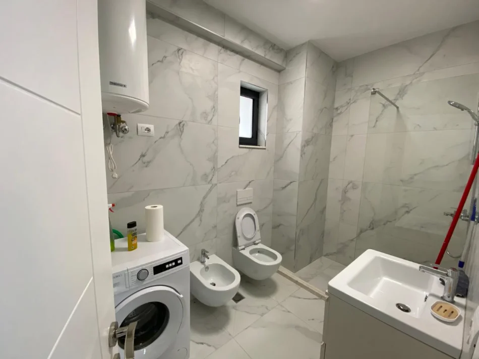 Tirane, jepet me qera apartament 2+1 Kati 2, 100 m² 820 € (GREEN HARMONY)