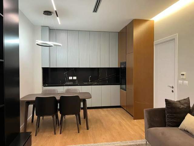 Durres, jepet me qera apartament 2+1+BLK Kati 3, 100 m² 1.150 Euro (Komuna Parisit)