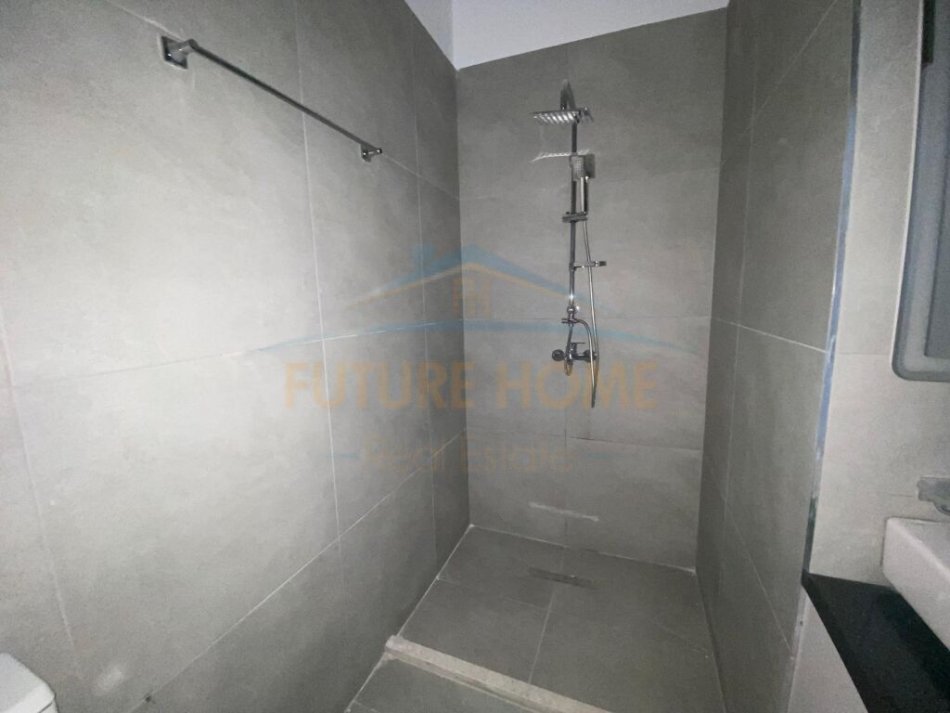 Tirane, shes apartament 2+1+Aneks+Ballkon Kati 8, 88 m² 143.000 € (DRITAN HOXHA)