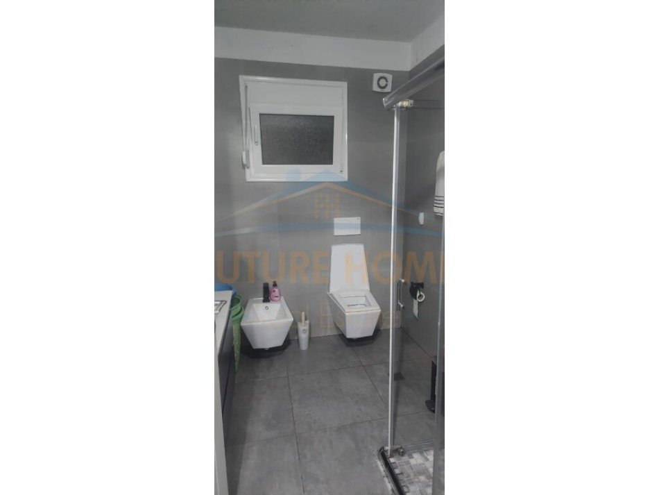 Durres, shitet apartament 1+1 Kati 4, 80 m² 80.000 € (Golem)