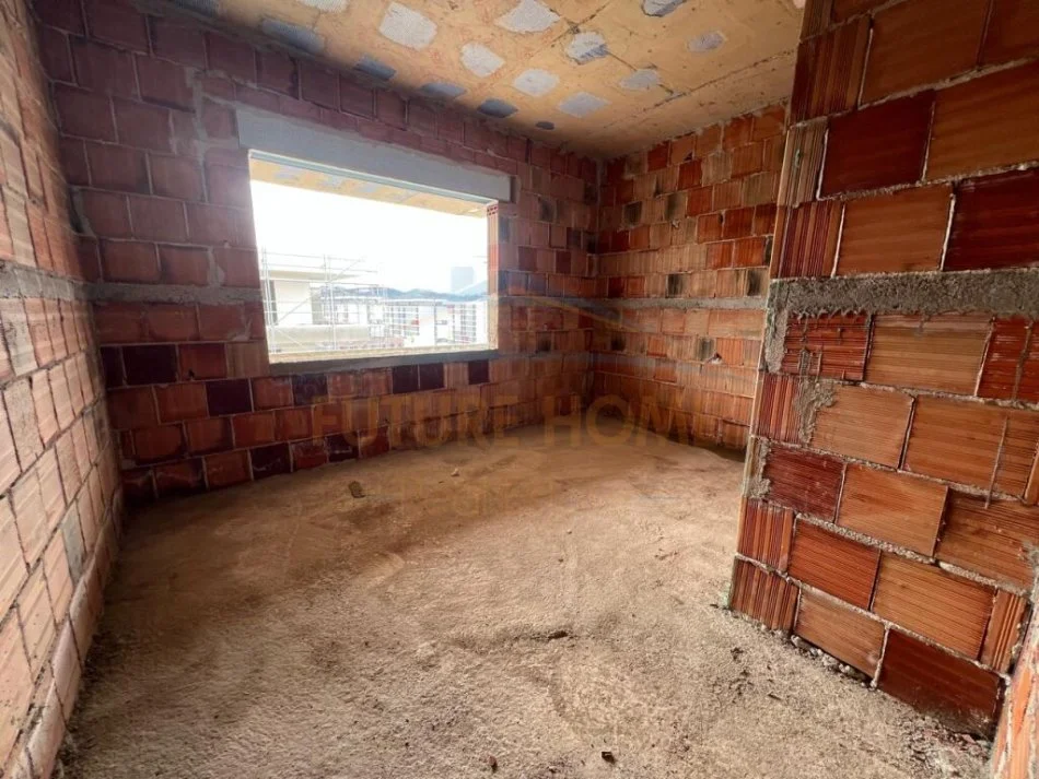 Tirane, shitet apartament 2+1 Kati 7, 79 m² 101.500 € (Univers City)