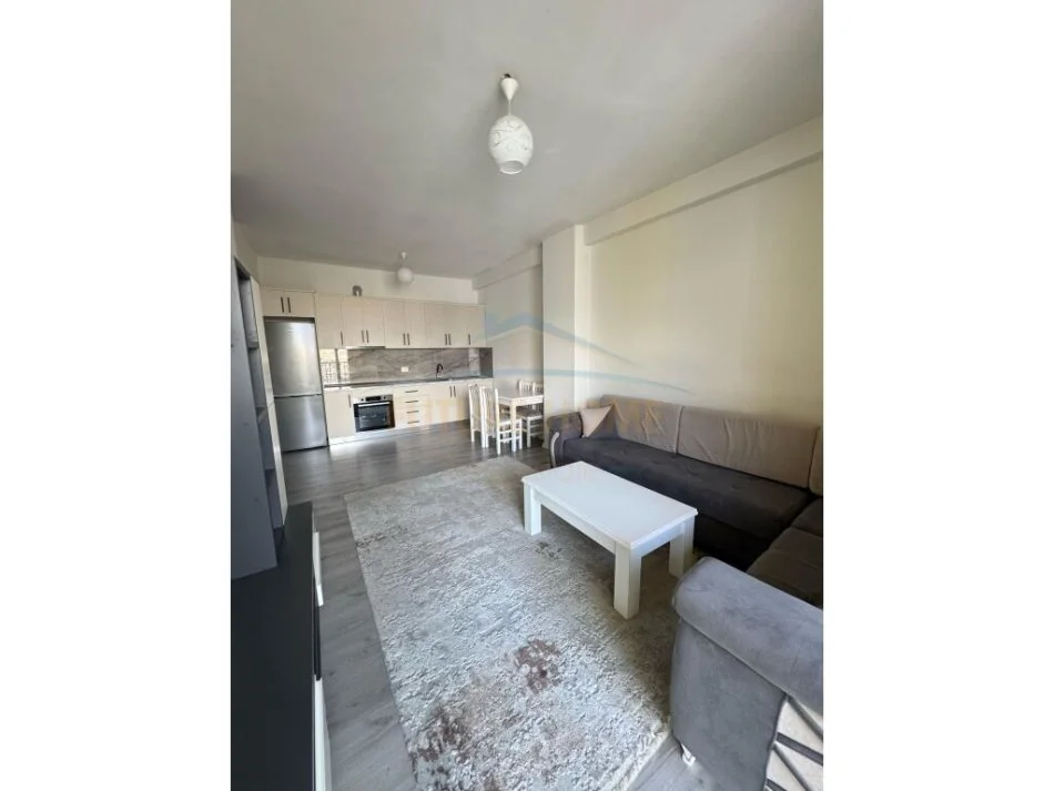 Tirane, jepet me qera apartament 2+1 Kati 2, 102 m² 580 € (Grand Gallery Yzberisht)