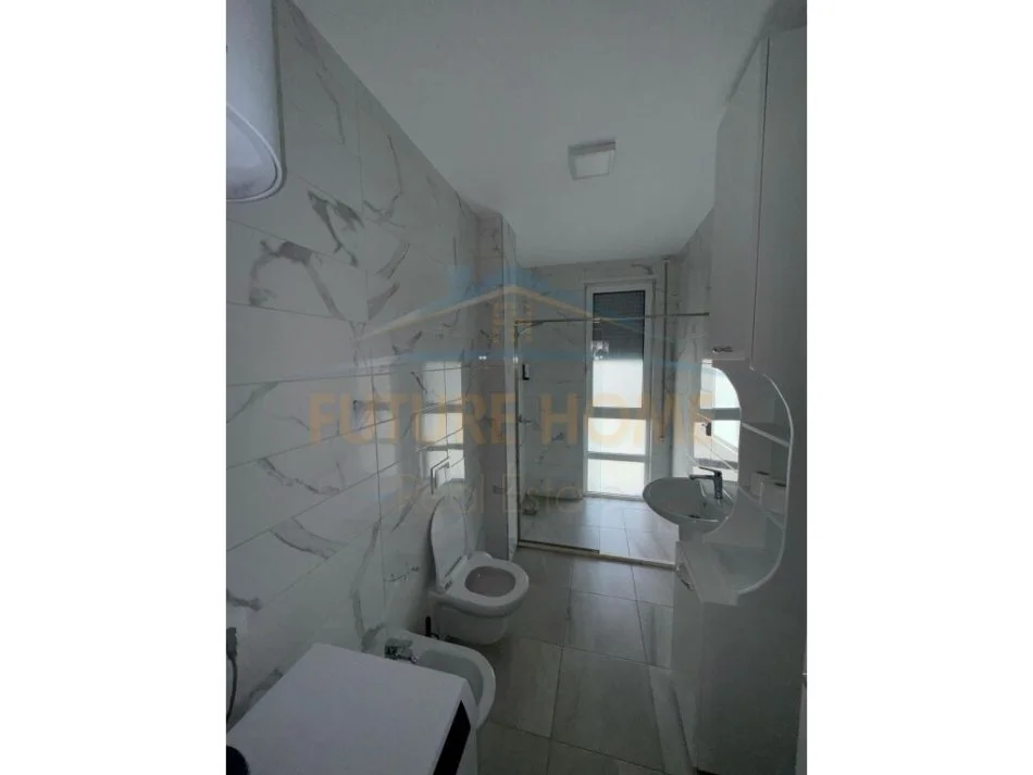 Shqiperi, shitet apartament 2+1 Kati 3, 90 m² 225000 € (Gjiri i Lalezit)