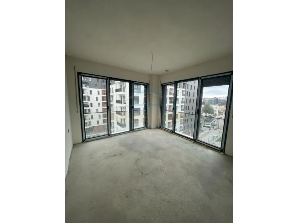 Tirane, shitet apartament 2+1 Kati 5, 101 m² 180.000 € (Kompleksi Parallel Living, Don Bosko, Tirane)