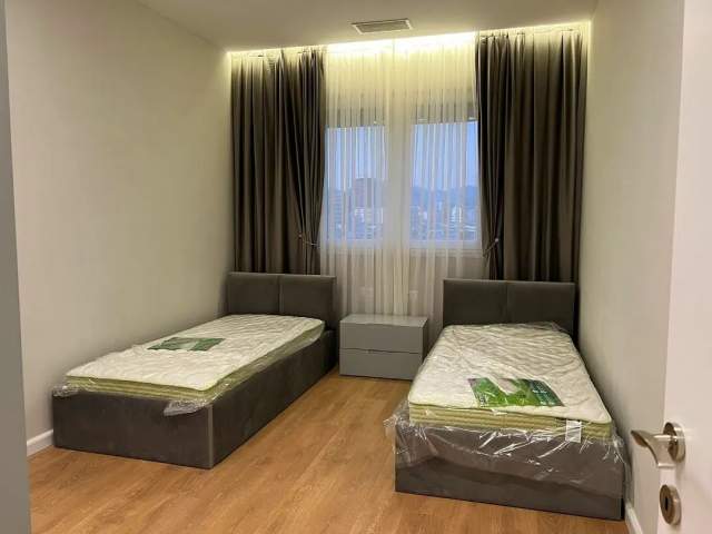 Durres, jepet me qera apartament 2+1+BLK Kati 3, 100 m² 1.150 Euro (Komuna Parisit)