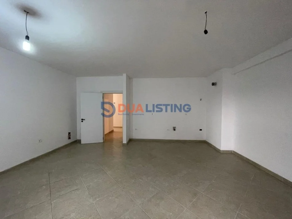 Tirane, shitet apartament 2+1 , 119 m² 200.000 € (Selite)