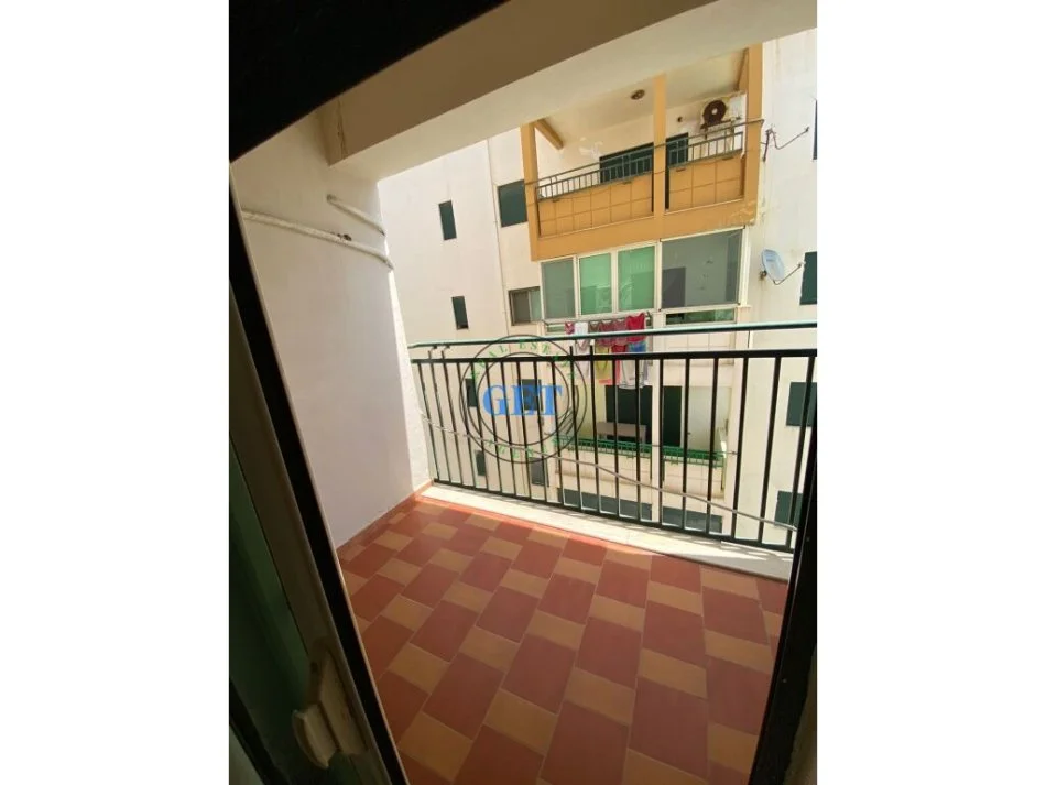 Durres, jepet me qera apartament 2+1 Kati 5, 94 m² 400 € (Shkembi i Kavajes, Durres)