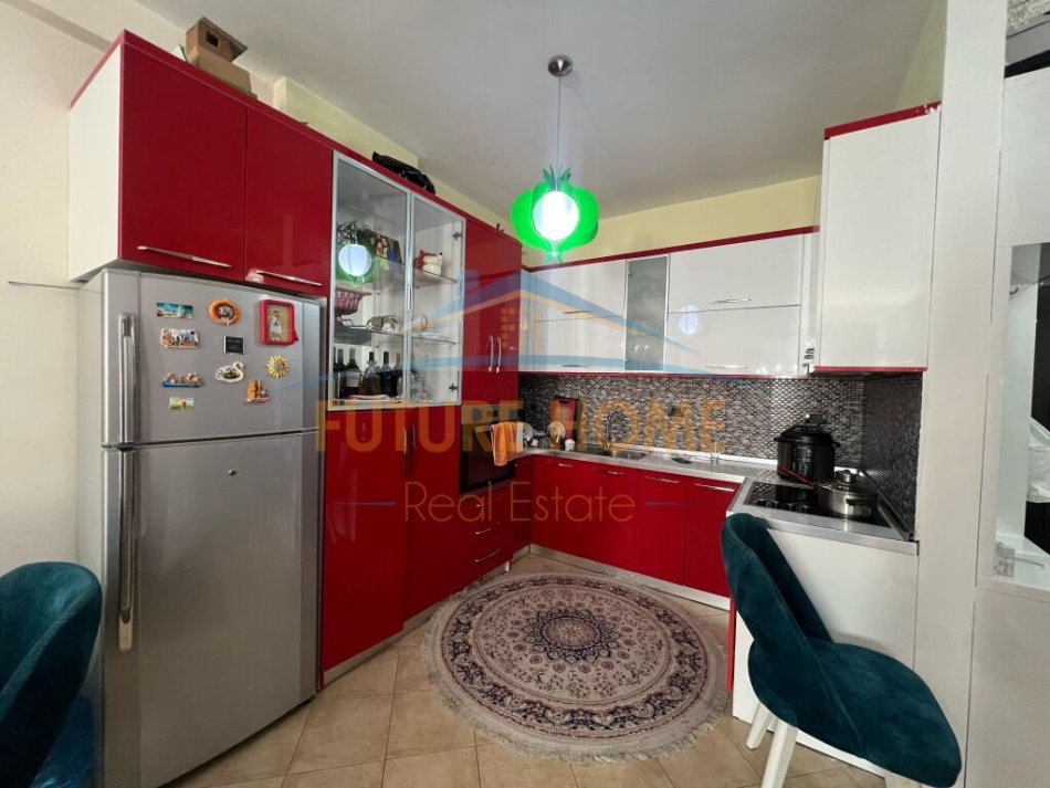 Tirane, shitet apartament 1+1+Aneks+Ballkon Kati 6, 78 m² 102.000 € (Misto Mame)