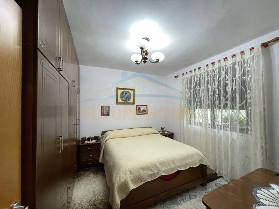 Durres, shitet 2+1+Ballkon , 133 m² 80.000 € (gjykata durres)