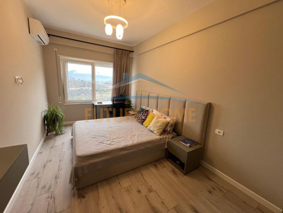 Tirane, shitet apartament duplex 3+1 Kati 3, 241 m² 369.000 € (Rezidenca Kodra e Diellit 2)
