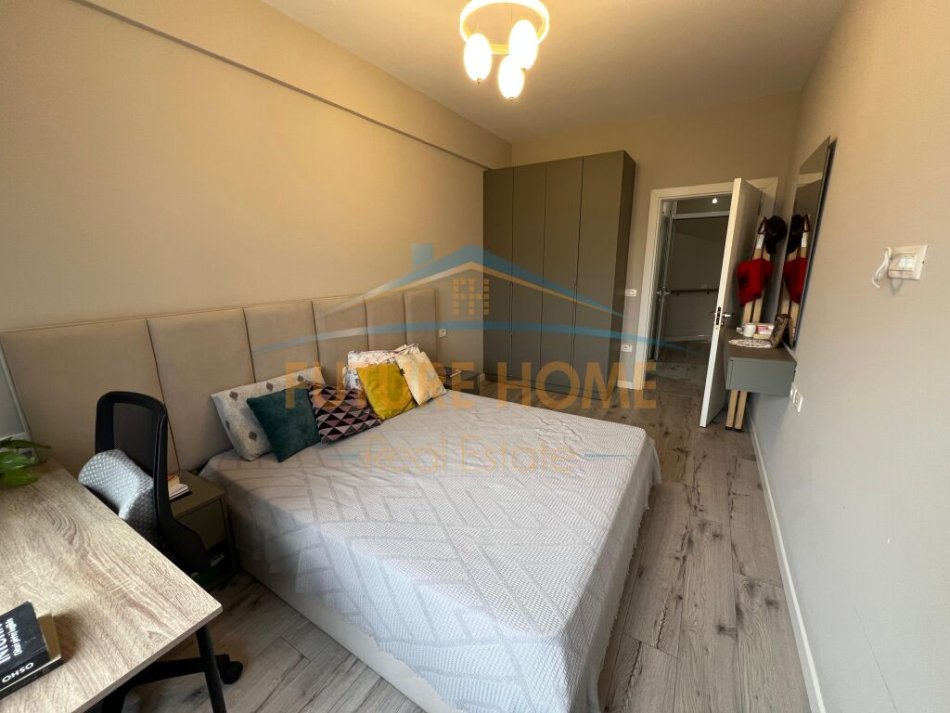 Tirane, shitet apartament duplex 3+1 Kati 3, 241 m² 369.000 € (Rezidenca Kodra e Diellit 2)