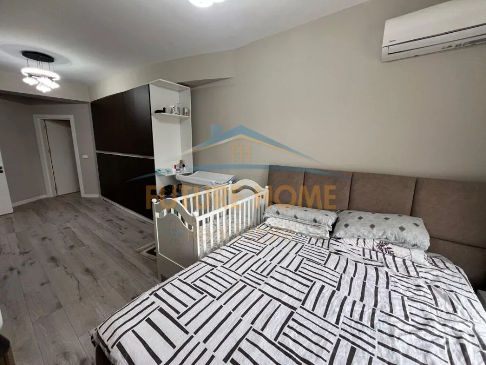 Tirane, shitet apartament 3+1 Kati 2, 241 m² 369.000 € (Rezidenca Kodra e Diellit 2)