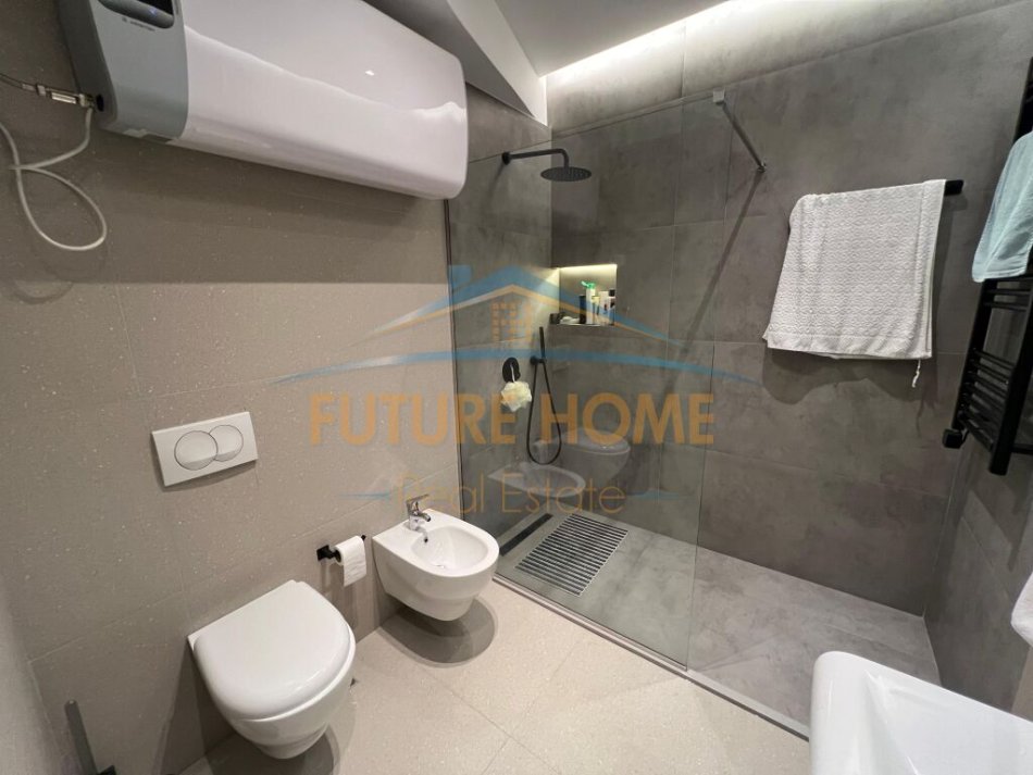 Tirane, shitet apartament duplex 3+1 Kati 3, 241 m² 369.000 € (Rezidenca Kodra e Diellit 2)