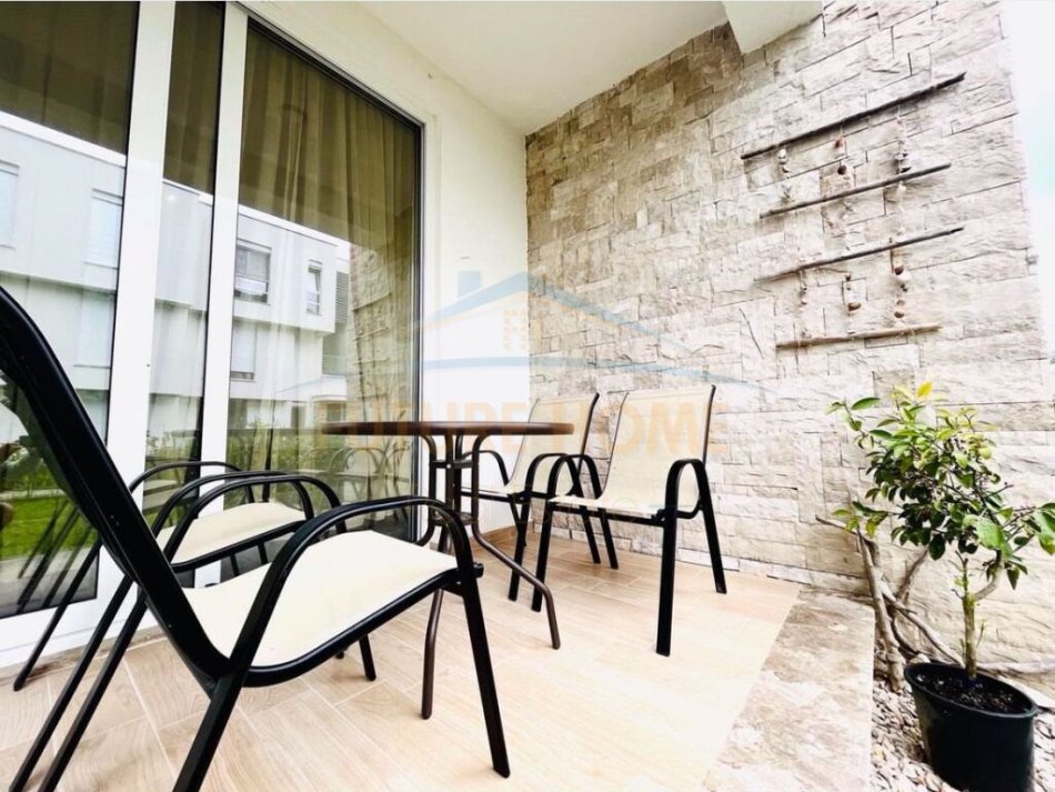 Durres, shitet apartament 1+1 , 72 m² 250.000 € (&quot;San Pietro Residences&quot;, Gjiri Lalzit .)
