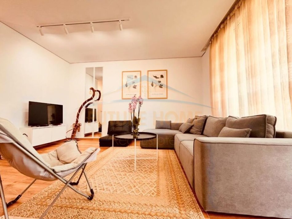 Durres, shitet apartament 1+1 , 72 m² 250.000 € (&quot;San Pietro Residences&quot;, Gjiri Lalzit .)