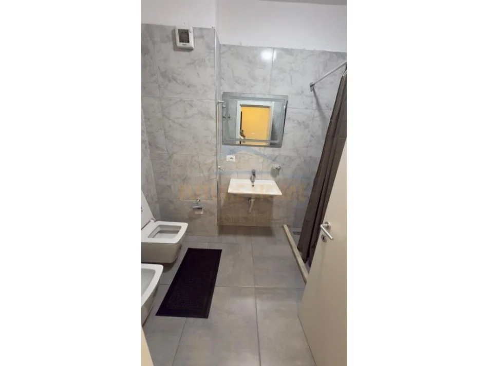 Tirane, shitet apartament 2+1 Kati 7, 102 m² 155.000 € (Kompleksi Grand Gallery në zonën e Yzberishtit, Tirane)