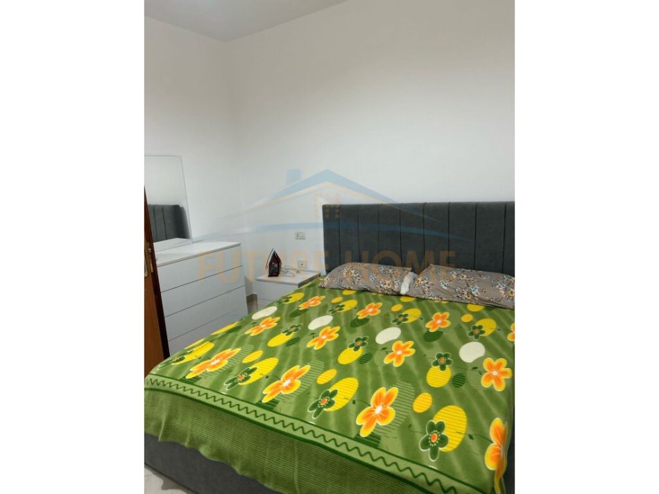 Tirane, jepet me qera 2+1 Kati 2, 95 m² 420 € (Rruga Shefqet Kuka, Fresk, Tiranë.)