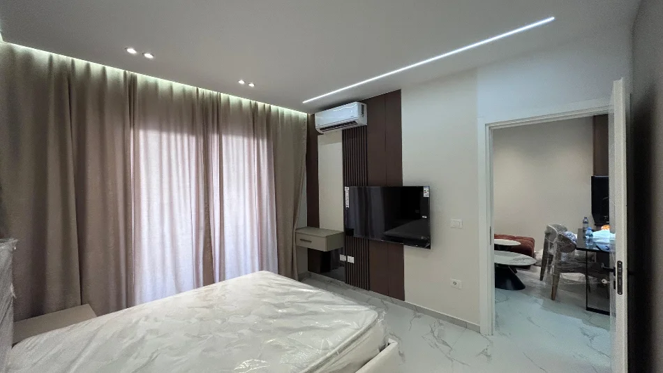 Tirane, jepet me qera 1+1 , 