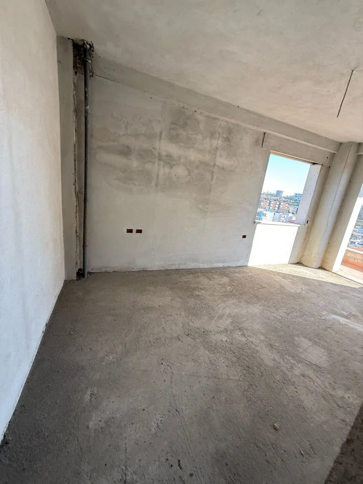 Durres, shitet apartament 3+1+Ballkon Kati 3, 100 m² 105.000 € (Iliria, Lagja 13)