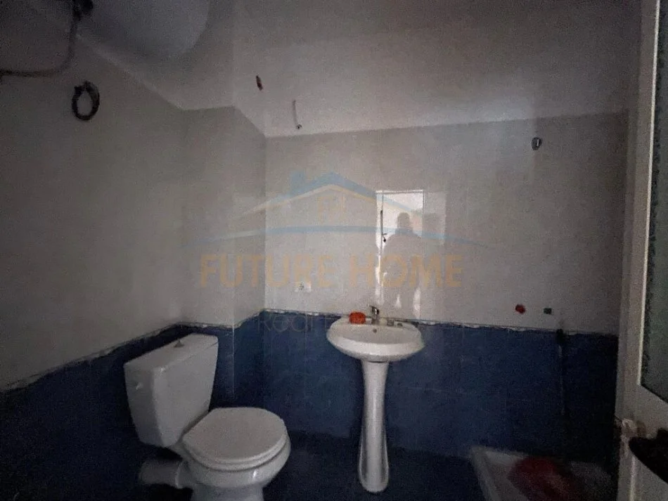 Durres, shitet apartament 2+1+Ballkon Kati 7, 103 m² 95.000 € (durres stadium)