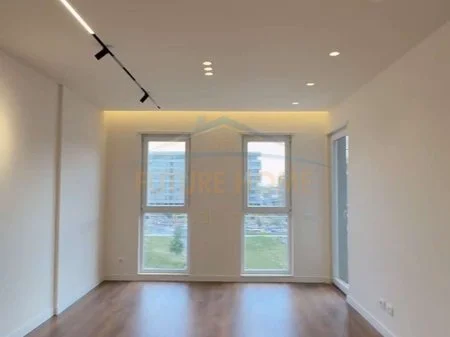 Tirane, jepet me qera apartament 2+1 Kati 4, 96 m² 450 € (KOMPLEKSI UNIVERS CITY, QTU)
