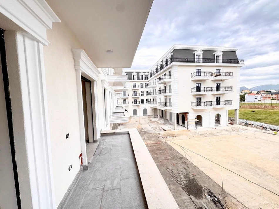 Tirane, shes apartament 1+1+Ballkon Kati 4, 77 m² 138.000 € (Tirana Porta e Re Residence, Sauk i Vjetër)