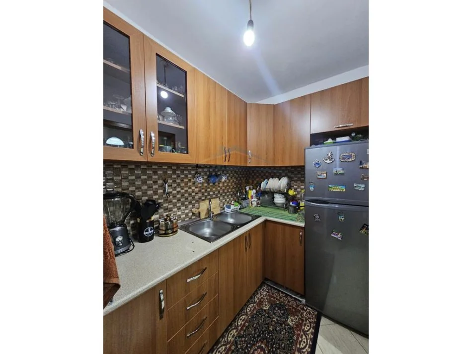 Durres, shitet apartament 2+1+Ballkon , 75 m² 88.000 € (durres valapark)