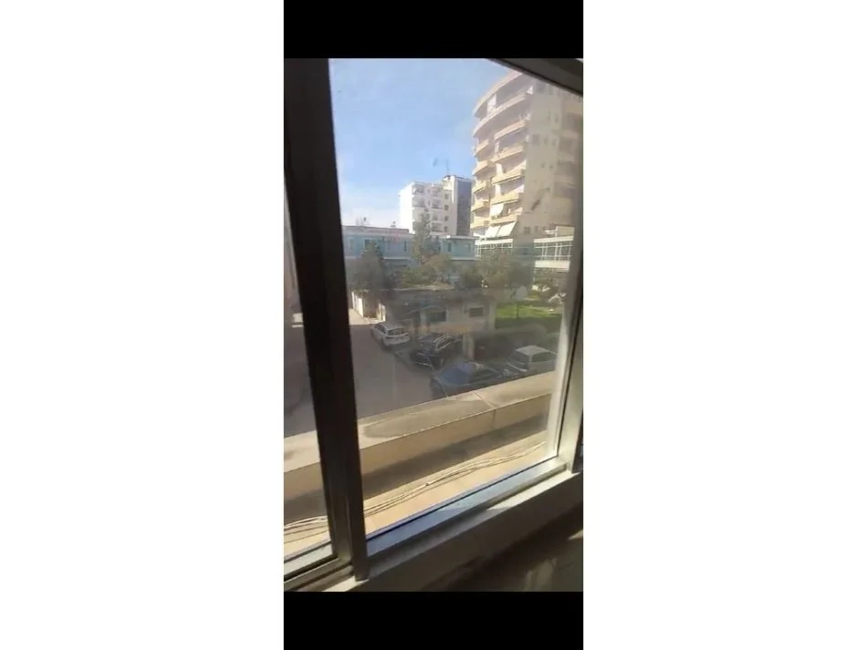 Vlore, shitet ambjent biznesi Kati 0, 33 m² 40.000 € (Te Konadi) RV50542