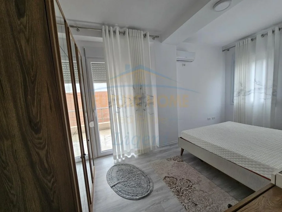 Tirane, shitet apartament 3+1 Kati 3, 127 m² 350.000 € (Liqeni i Thate)