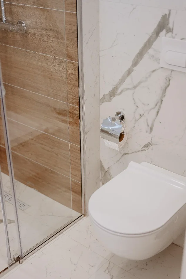 Tirane, jepet me qera apartament 2+1 Kati 4, 900 € 