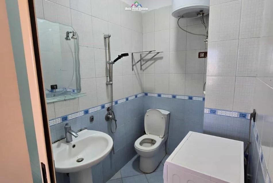 Tirane, jepet me qera apartament Kati 3, 48 m² 420 € (teodor keko)