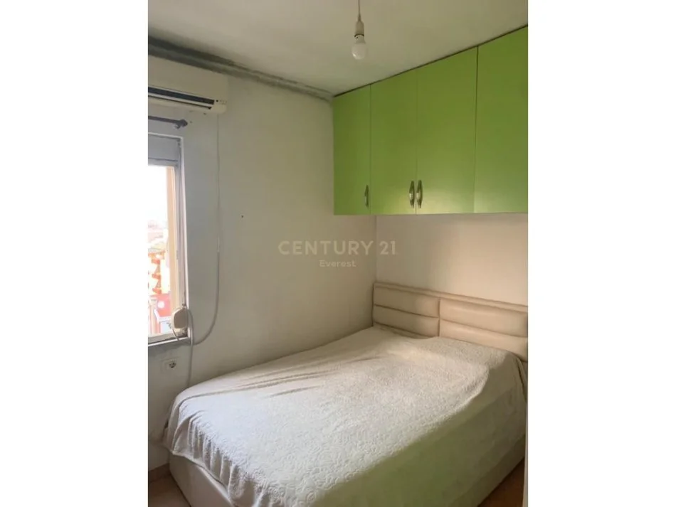 Tirane, shes garsioner 1+1 Kati 4, 41 m² 65.000 € (Rrapo Hekali)