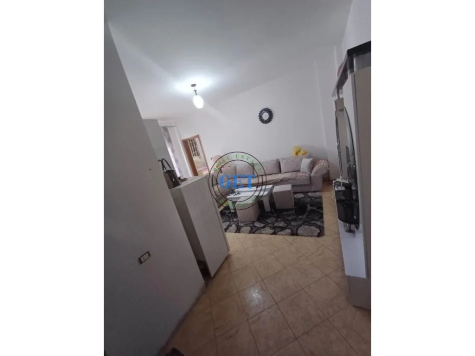 Durres, jepet me qera apartament 1+1+Ballkon Kati 5, 65 m² 320 € (Plazh Iliria, Durres)