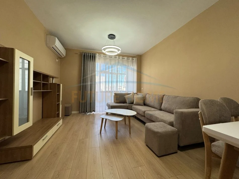 Tirane, shitet apartament 2+1 Kati 7, 99 m² 135.000 € (YZBERISHT)   UNA50739